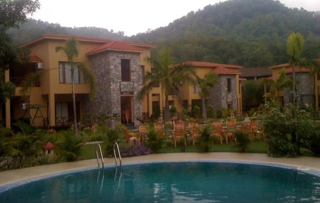 Dewdrop Mango Bloom Resort Nainital Room photo